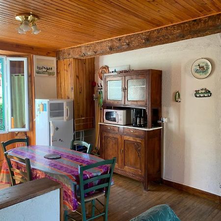 Joli Appartement Dans Une Maison Ancienne Ax-les-Thermes Exterior foto